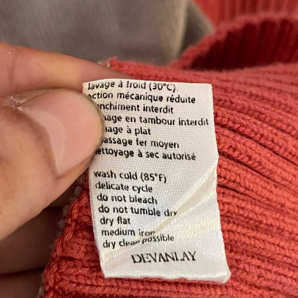 Lacoste 3/4 sleeve knit sweater orange and beige colour block - Picture 2 of 5